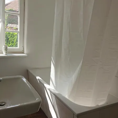 Gaestezimmer In Fachwerkhaus Проживание в семье Айнбек